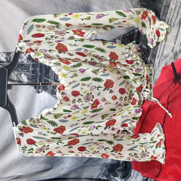 Stone Cold Fox Savona crop top - Picture 8 of 9